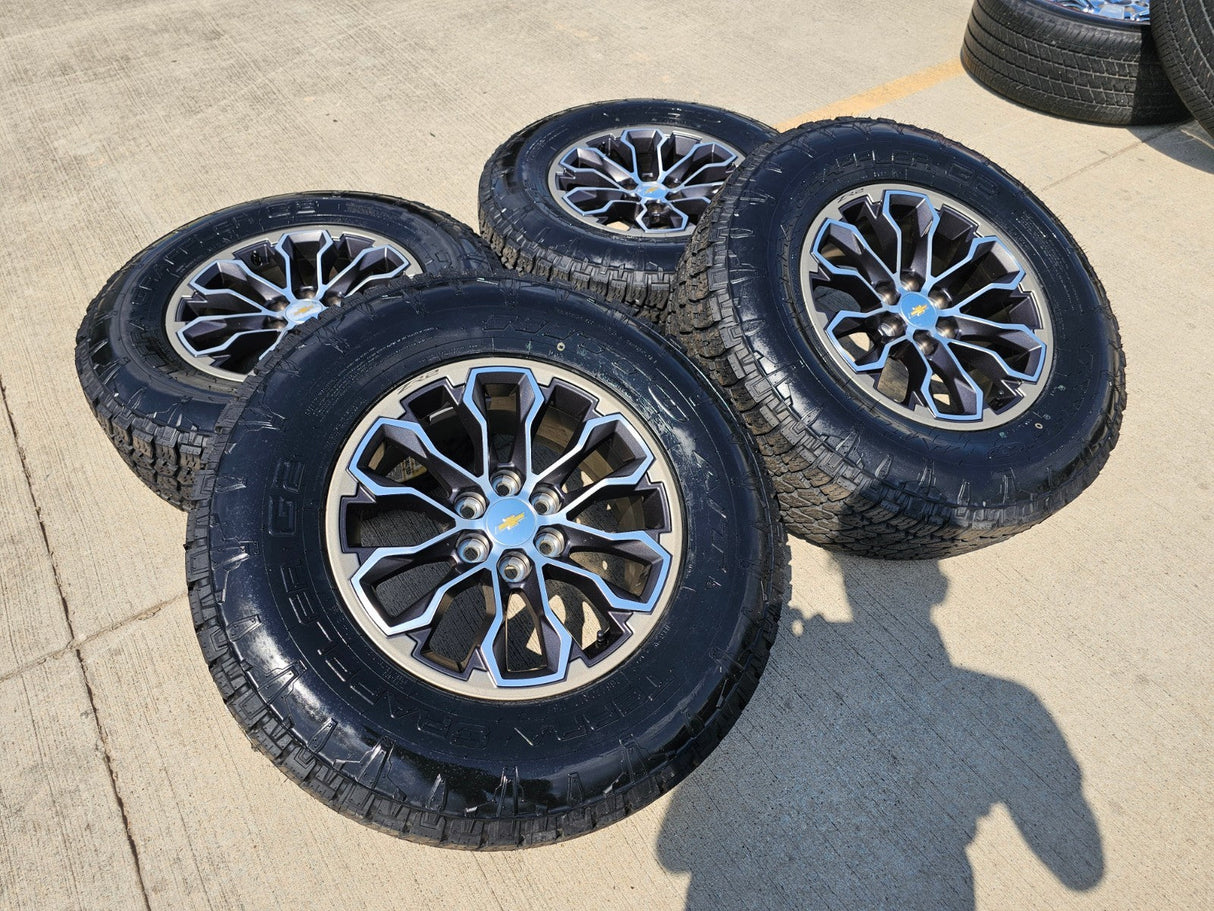 17" Chevy Colorado ZR2 OEM 5891 wheels rims tires GMC Canyon NEW Texas Truck Tire