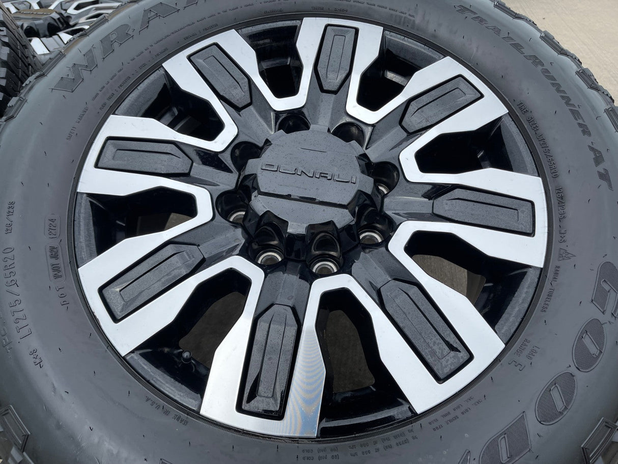 20" GMC Sierra DENALI ULTIMATE 2500 3500 OEM wheels rims 5958 14138 tires Texas Truck Tire