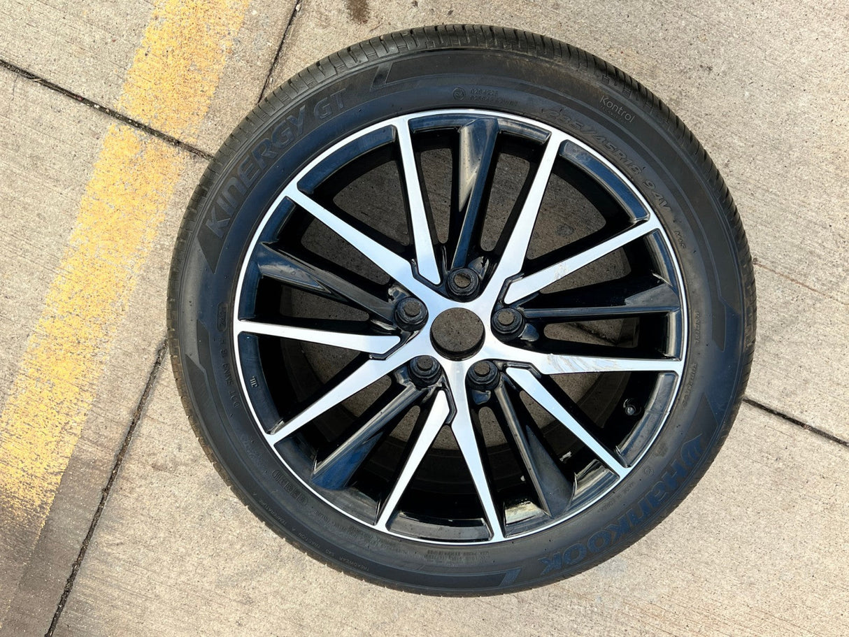 18" Toyota Camry OEM wheel rim 18036 69133 CHR Avalon 2022 2023 2024 2025 2026 Texas Truck Tire