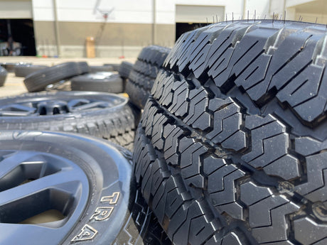 20" Dodge Ram 2500 3500 LARAMIE OEM 2700 wheels rims 2023 2024 2025 2026 NEW Texas Truck Tire