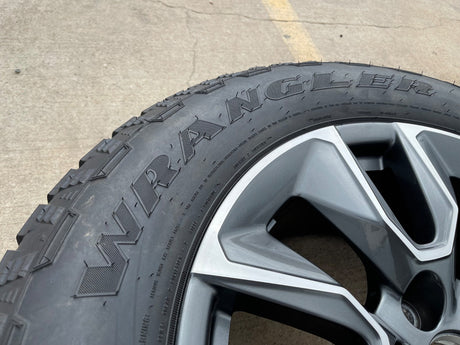20" Chevy Silverado 1500 Tahoe Suburban OEM 5915 5916 wheel rim tire spare Texas Truck Tire