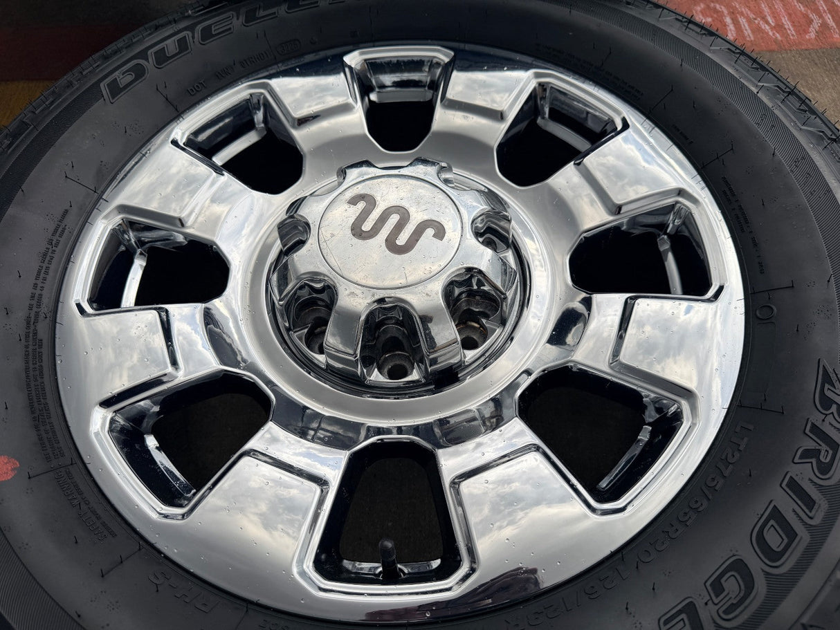 20" Ford F-250 F-350 OEM 10295 25085 10552 chrome Lariat KING RANCH wheels rims Texas Truck Tire