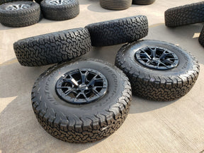 17" Ford F-150 Raptor R OEM BEADLOCK 10460 rims wheels 37" tires BFG NEW Texas Truck Tire