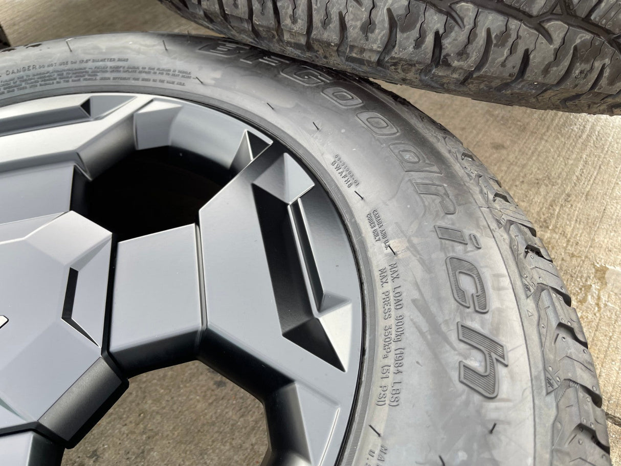 17" Kia Sorento X-PRO OEM wheels rims tires Telluride Sedona 2025 2026 NEW BFG Texas Truck Tire
