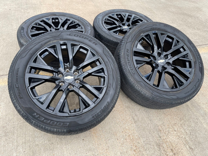 22" GMC Yukon Sierra OEM Chevy Silverado Tahoe 5903 wheels rims 2023 2024 2025 Texas Truck Tire