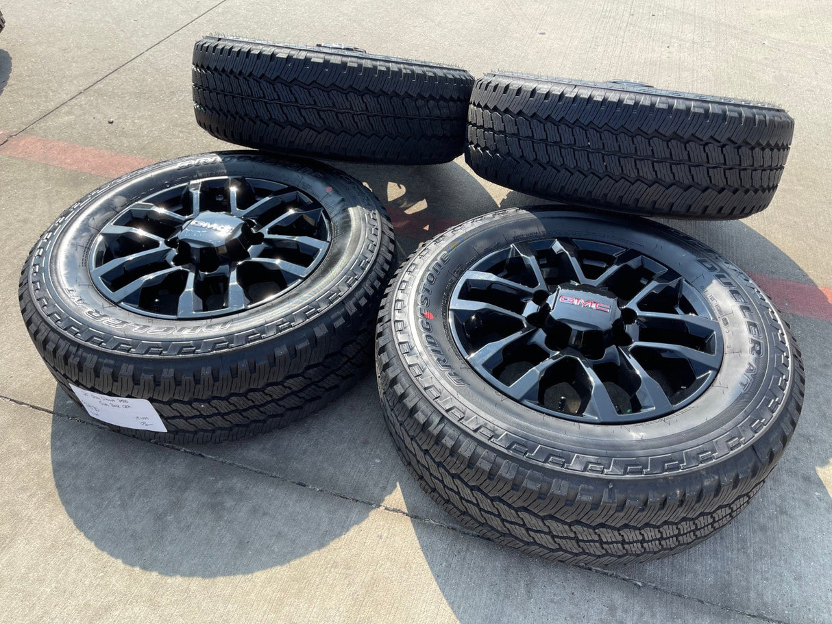 20" Chevy Silverado Trail Boss GMC AT4 2500 OEM 94030 wheels rims NEW A/T Texas Truck Tire