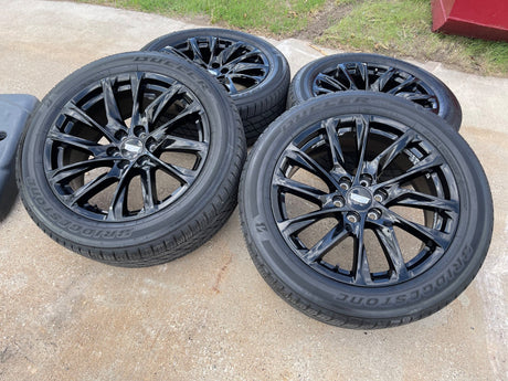 22" GMC Yukon Sierra Escalade OEM 95027 4875 wheels rims BLACK 2024 2025 2026 Texas Truck Tire
