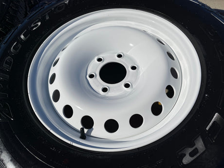 (4) 17" INEOS Grenadier OEM steel wheels rims WHITE tires 2024 2025 2026 NEW Texas Truck Tire