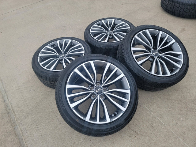 18" Kia Stinger Optima K5 Forte OEM 74773 wheels rims Texas Truck Tire