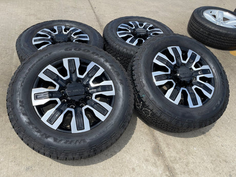20" GMC Sierra DENALI 2500 3500 OEM wheels rims 5958 14138 Chevy Silverado Texas Truck Tire