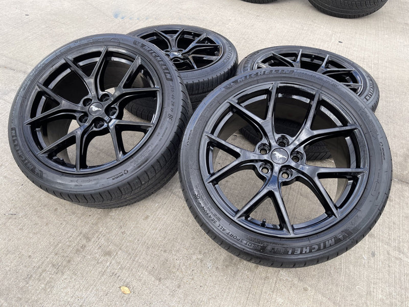 19" Ford Mustang GT Track Pack OEM 10277 10363 wheels rims tires MICHELIN Texas Truck Tire