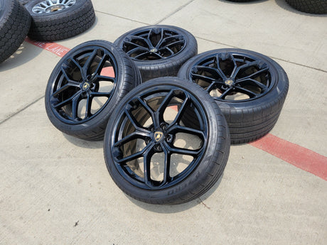 19" Lamborghini Huracan LP580 OEM wheels rims tires OE Kari Texas Truck Tire