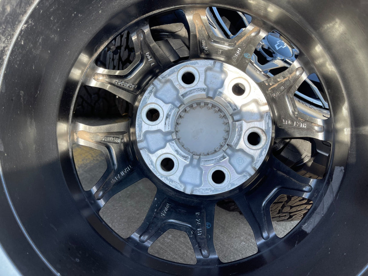 17" Chevy Silverado ZR2 OEM 95751 Beadlock wheels rims Colorado Sierra NEW BFG Texas Truck Tire