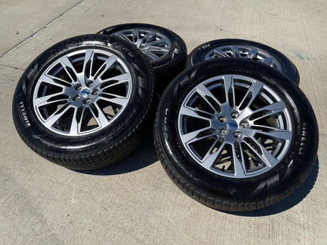 20" Ford Explorer Limited OEM rims wheels Lincoln Aviator tires PIRELLI NEW Texas Truck Tire