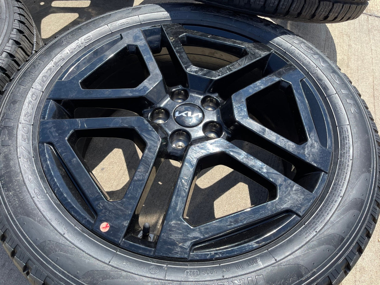 20" Kia Telluride Prestige X-PRO OEM wheels rims 74721 Sedona 2023 2024 2025 NEW Texas Truck Tire