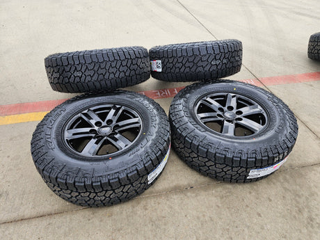 17" Ford F-150 OEM black Tremor rims wheels tires 10339 A/T4 2024 2025 2026 NEW Texas Truck Tire