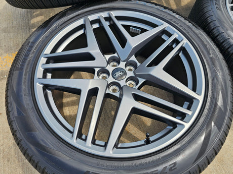 21" Ford Explorer ST OEM rims wheels Lincoln Aviator 2024 2025 2026 PIRELLI Texas Truck Tire