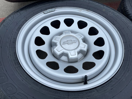 17" Chevy Silverado OEM wheels rims Tahoe Colorado 8130 GMC Canyon 2024 2025 NEW Texas Truck Tire