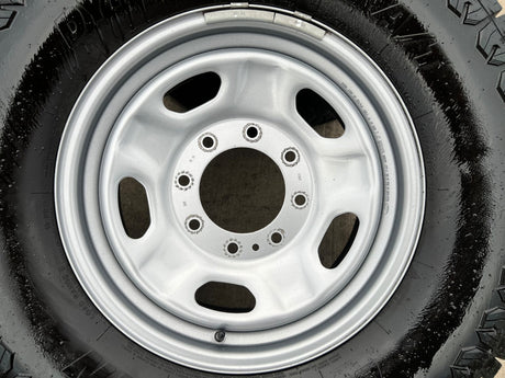 17" Ford F-250 F-350 OEM 3828 wheels rims tires A/T 33" Texas Truck Tire