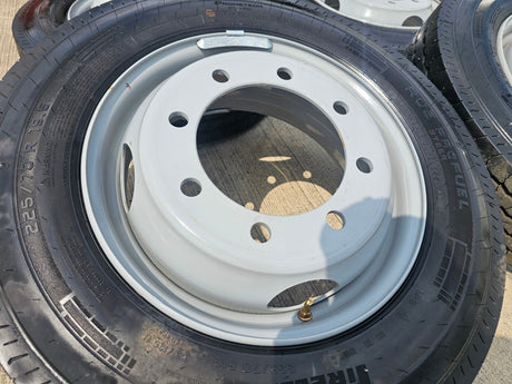 19.5" Chevy Silverado 4500HD 5500HD 6500HD rims wheels 8x275 OEM 2024 2025 NEW Texas Truck Tire