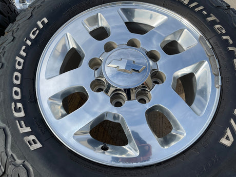 18" Chevy Silverado GMC Sierra 2500 3500 OEM 5502 wheels rims tires BFG KO2 A/T Texas Truck Tire