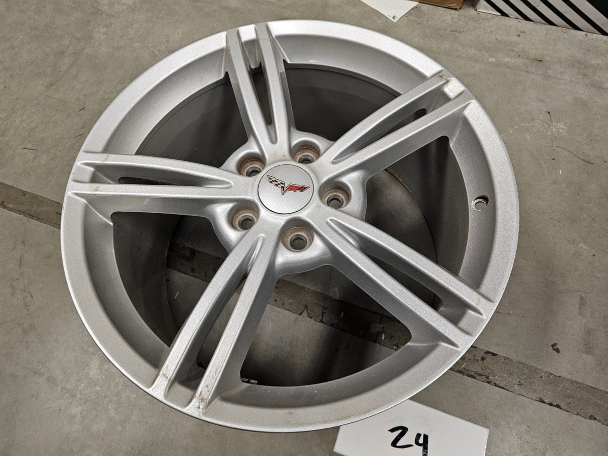 19x10 Chevy Corvette OEM rim wheel 5343 REAR 2006 2007 2008 2009 2010 Texas Truck Tire