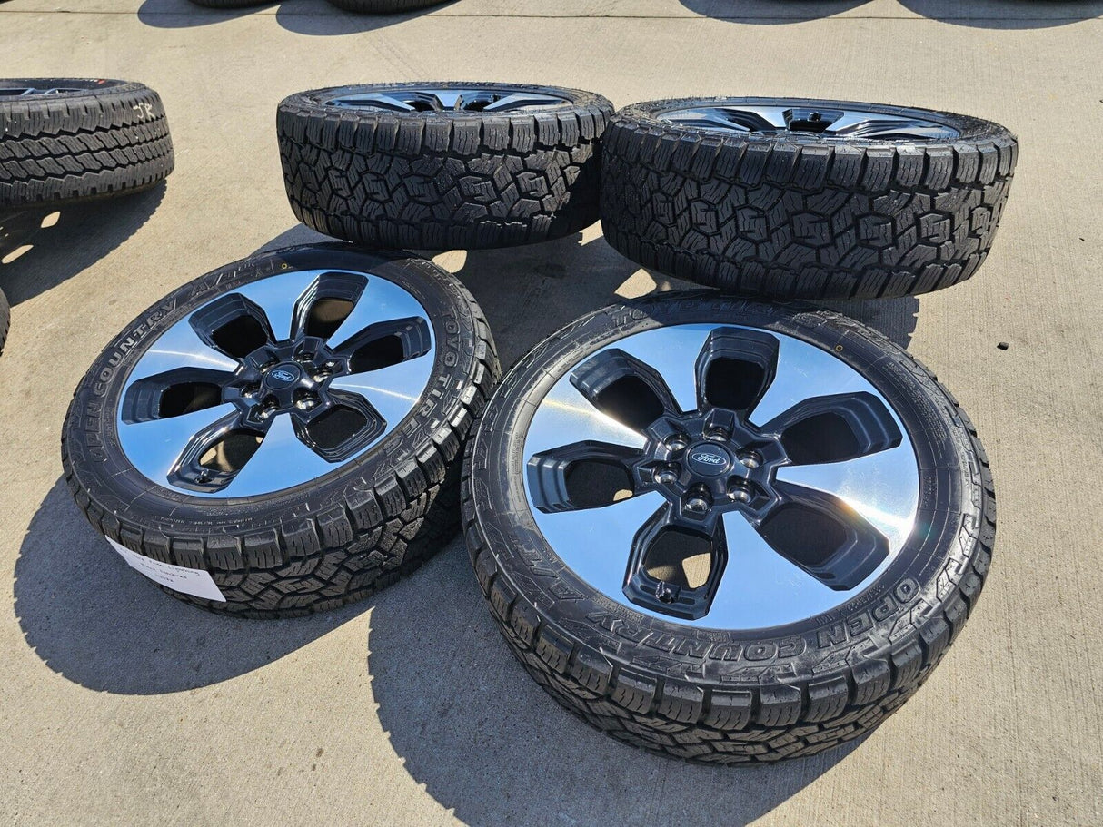 22" Ford F-150 Lightning LIMITED OEM rims wheels 10472 Expedition TOYO A/T Texas Truck Tire