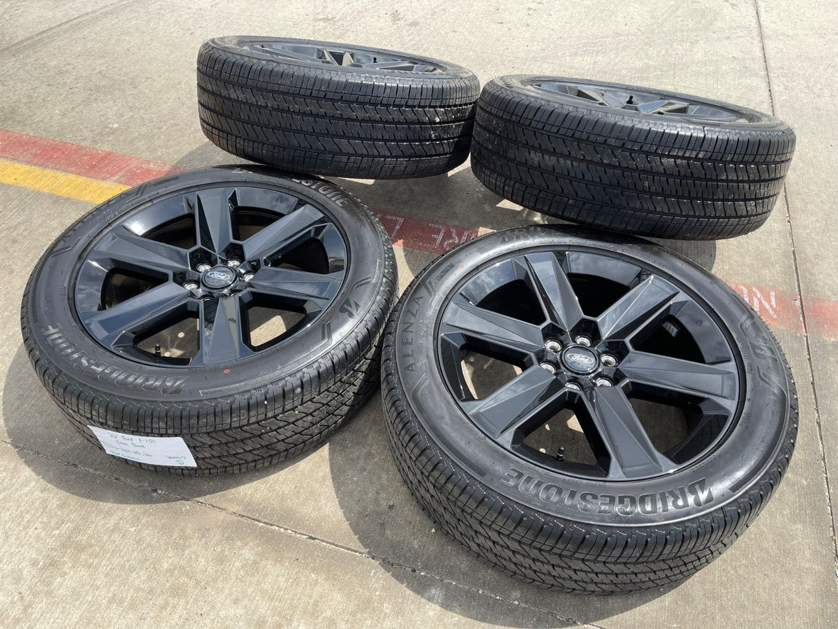 22" Ford F-150 LOBO LARIAT OEM black rim wheel tire Expedition 2026 2027 NEW Texas Truck Tire