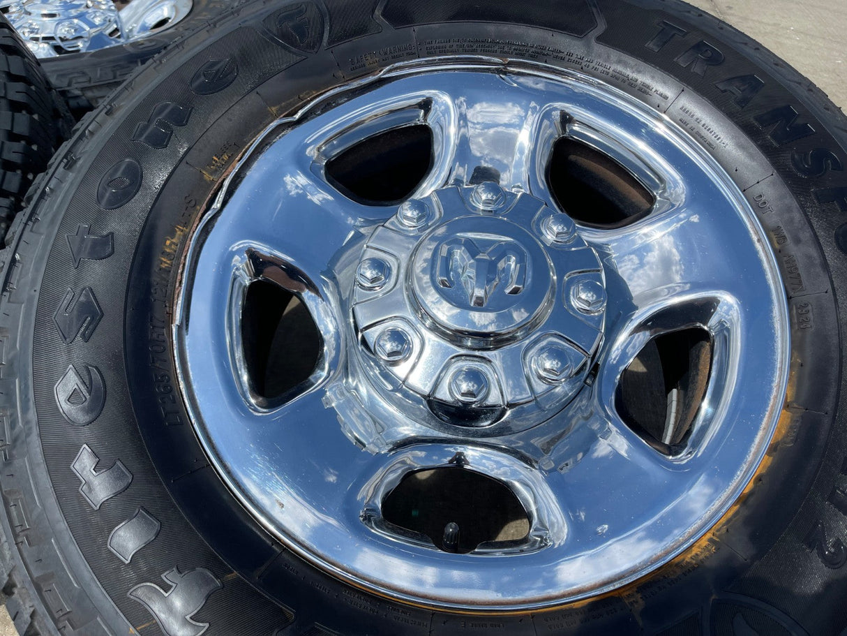 17" Ram 2500 3500 Laramie Power Wagon OEM 2186 wheels rims FIRESTONE A/T2 Texas Truck Tire