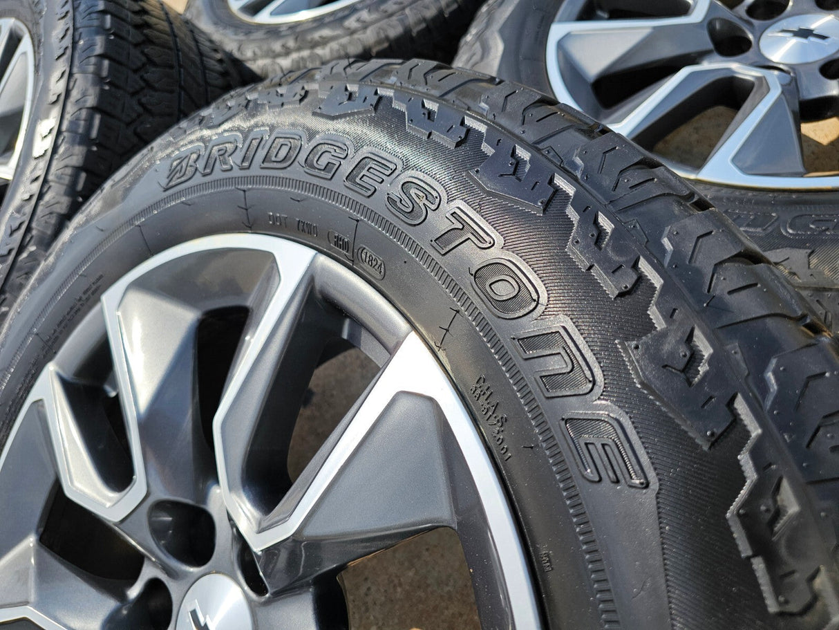 20" Chevy Silverado 1500 Tahoe Suburban OEM 5915 5916 wheels rims DUELER A/T Texas Truck Tire