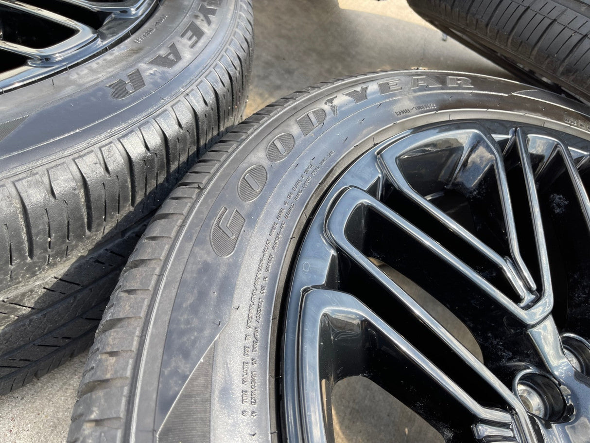 22" Jeep Grand Wagoneer OEM LIMITED 9317 rims wheels RAM 1500 2023 2024 2025 Texas Truck Tire