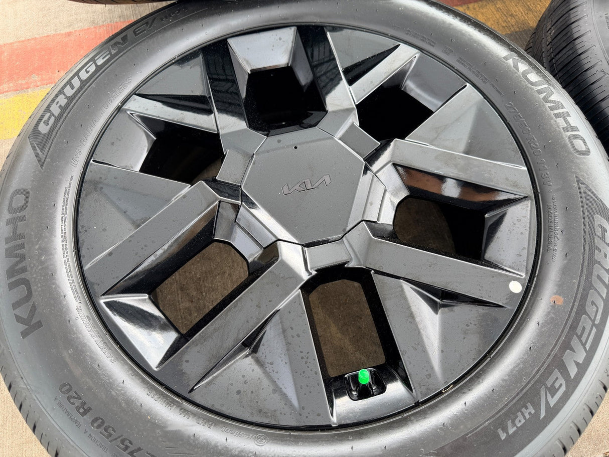 20" Kia Sorento X-PRO EV9 OEM wheels rims Telluride Sedona 2025 2026 Texas Truck Tire