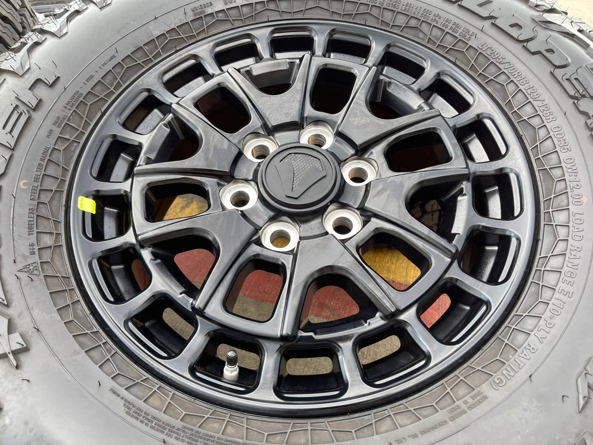 18" Toyota Tundra TSS T FORCE TRD OEM black wheels rims Sequoia 2025 NEW 35" Texas Truck Tire