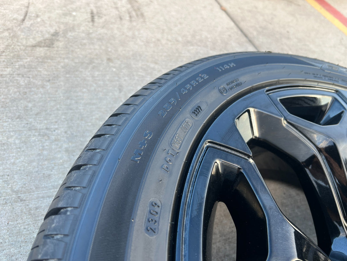 22" Dodge Ram 1500 OEM Laramie rims wheels tires 2685 black NEW Texas Truck Tire