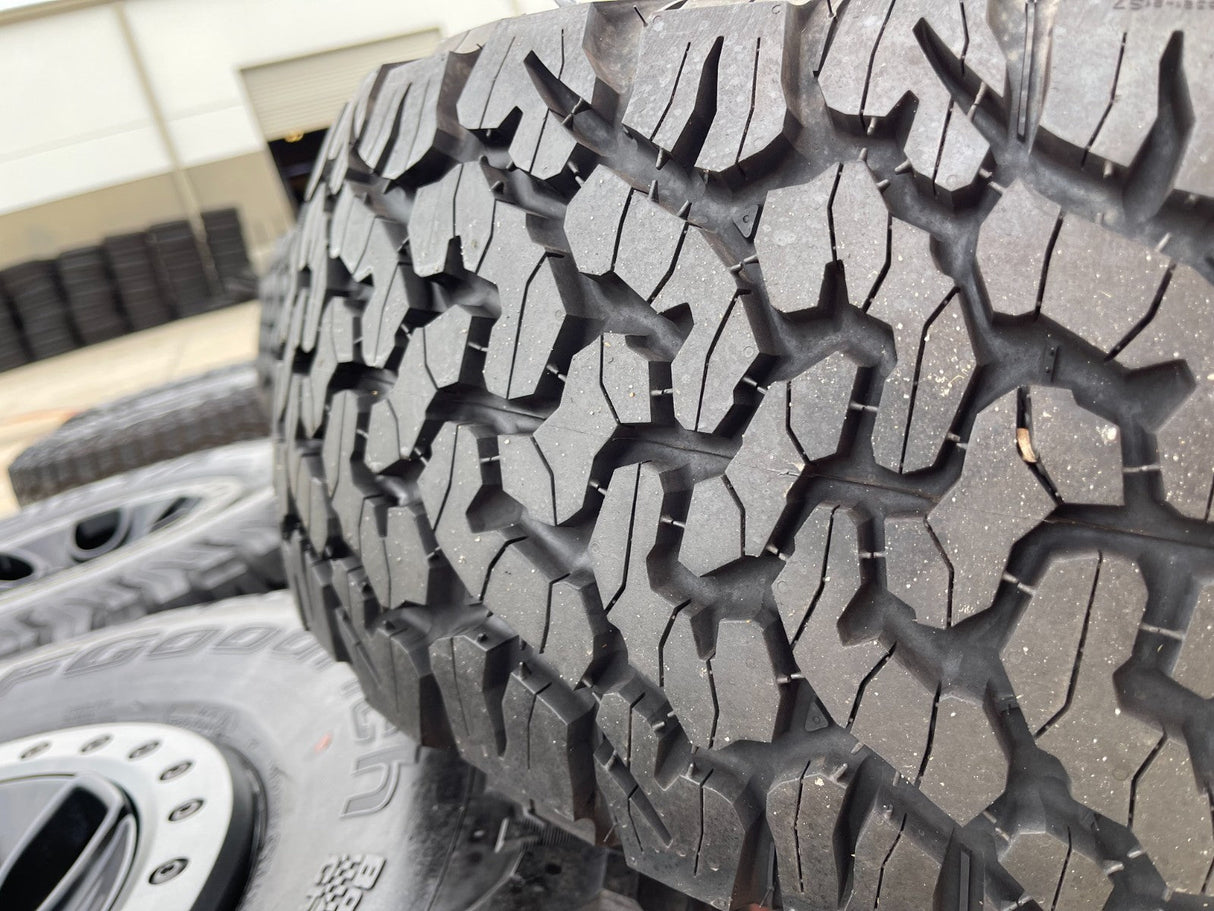 17" Ford F-150 Raptor OEM BEADLOCK rims wheels 10459 95210 BFG KO2 37" tires NEW Texas Truck Tire