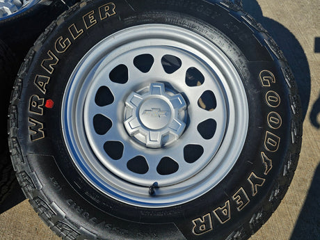 17" Chevy Colorado OEM wheels rims Silverado 8130 Canyon 2025 2026 NEW GOODYEAR Texas Truck Tire