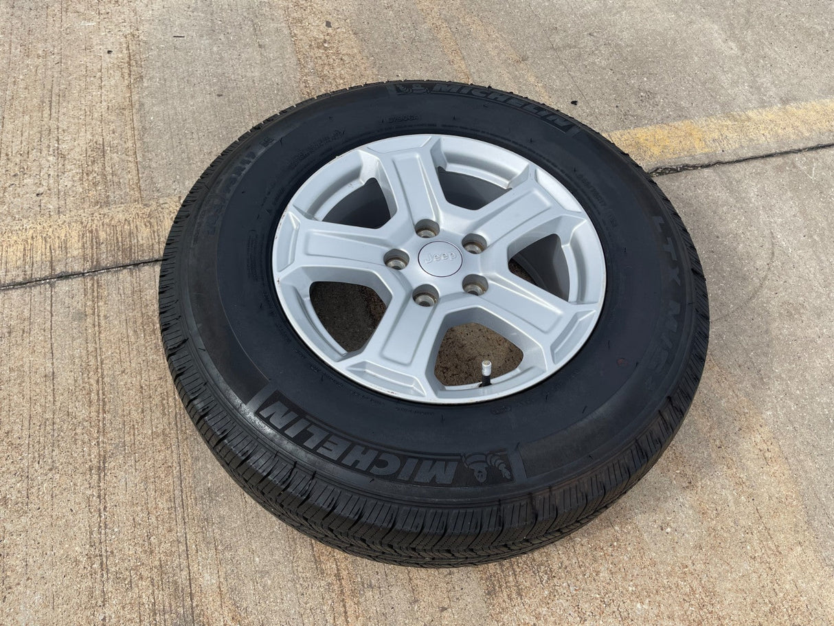 17" Jeep Wrangler Gladiator SPARE OEM 9216 wheel rim 2020 2021 2022 2023 2024 Texas Truck Tire