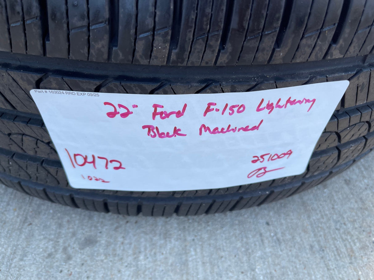 22" Ford F-150 Expedition LIMITED OEM rims wheels 10472 tires PIRELLI Texas Truck Tire