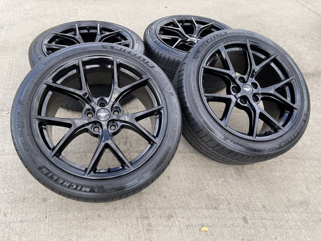 19" Ford Mustang GT Track Pack OEM 10277 10363 wheels rims tires MICHELIN Texas Truck Tire