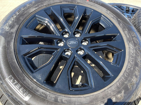 20" Ford F-150 LARIAT Limited OEM 10619 rims wheels Expedition 2025 2026 PIRELLI Texas Truck Tire