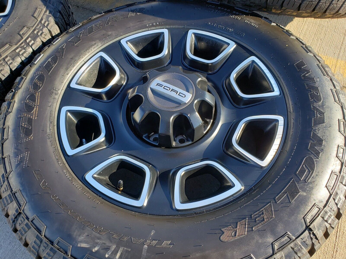 20" Ford F-250 F-350 OEM Lariat Platinum wheels rims 10486 A/T tires NEW Texas Truck Tire