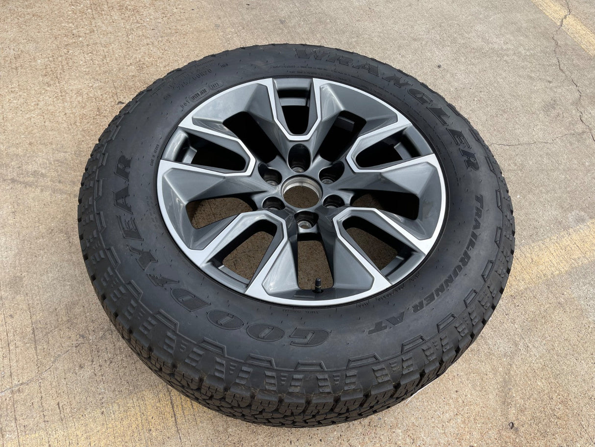 20" Chevy Silverado 1500 Tahoe Suburban OEM 5915 5916 wheel rim tire spare Texas Truck Tire