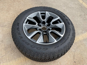 20" Chevy Silverado 1500 Tahoe Suburban OEM 5915 5916 wheel rim tire spare Texas Truck Tire