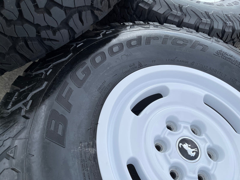 17" Ford Bronco HERITAGE SASQUATCH OEM 10463 wheels rims white 37" BFG NEW Texas Truck Tire
