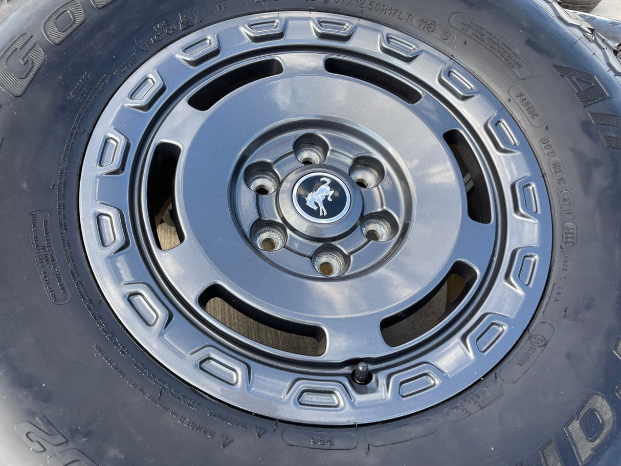 17" Ford Bronco HERITAGE SASQUATCH wheels rims 10464 NEW 37" BFG Texas Truck Tire