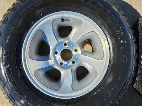 15" Chevy S10 Blazer Chevy wheels rims 5063 GMC NEW tires 5x120 5x4.75 2000 2004 Texas Truck Tire