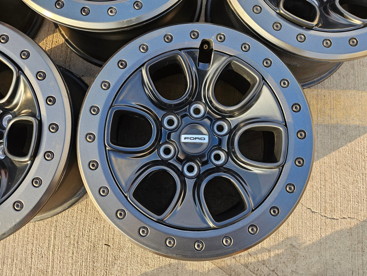 (5) 17" Ford F-150 Raptor OEM BEADLOCK rims wheels 10459 95210 NEW Texas Truck Tire