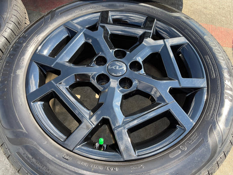 19" Kia Carnival Sorento OEM 94045 wheels rims Sonata Stinger K4 K5 2025 2026 Texas Truck Tire