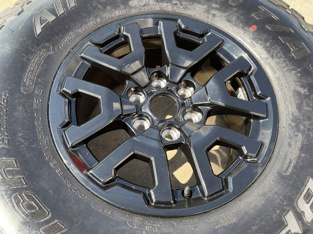 17" Ford F-150 Raptor Bronco OEM 10461 rim wheel spare 2024 2025 2026 BFG 37" Texas Truck Tire