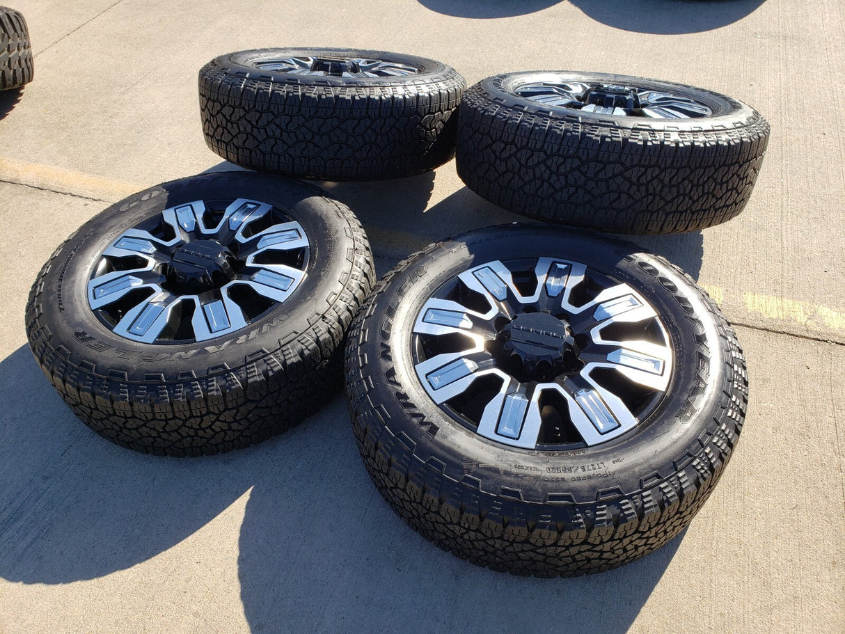 20" GMC Sierra DENALI ULTIMATE 2500 3500 OEM wheels rims 5958 14138 tires Texas Truck Tire